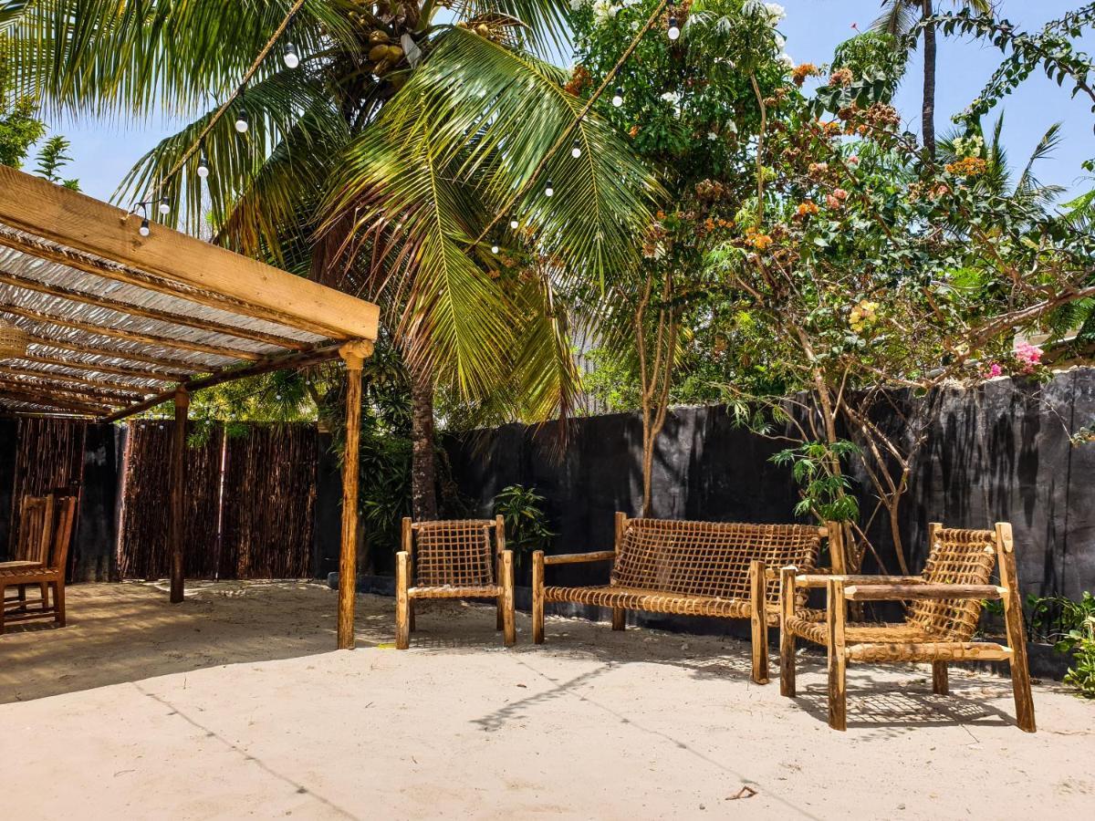 Deja Blue Hotel Paje Exterior photo